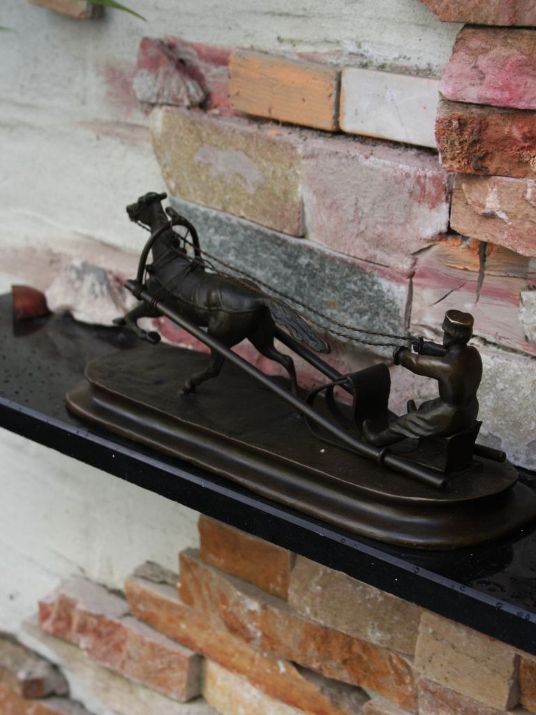 Bronzen Beeld - Kar met Paard