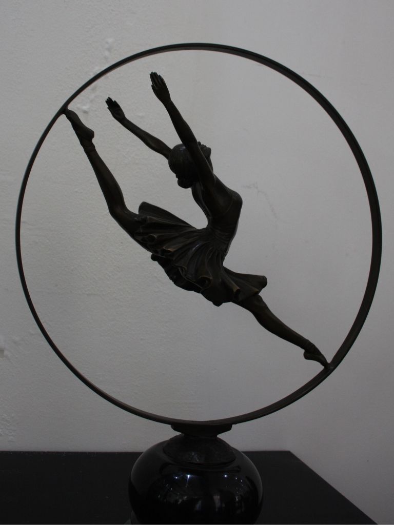 Bronzen Beeld - Hoepeldanseres #2