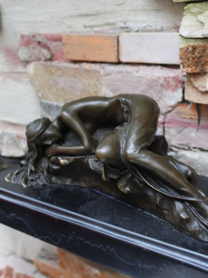 Bronzen Beeld - Liggende Vrouw