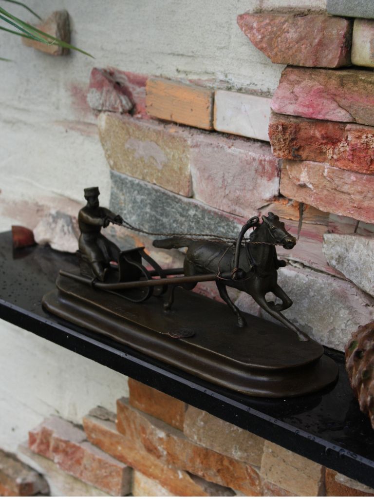 Bronzen Beeld - Kar met Paard