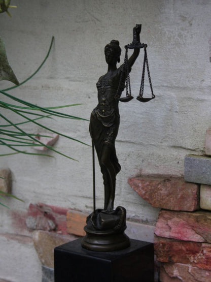 Bronzen Beeld - Vrouwe Justitia #2 - Mayer